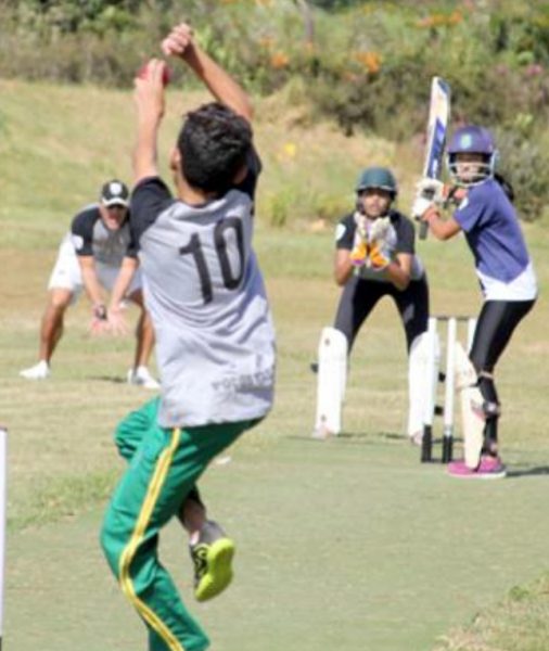 Dois Campeonatos de Cricket acontecem em Poços no mês de novembro