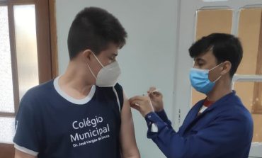 COVID-19 | Vacinação nas escolas continua na próxima semana