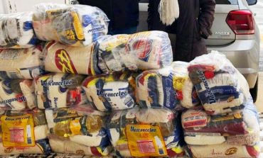 “Doadora anônima” doa 20 cestas básicas por mês ao Banco de Alimentos
