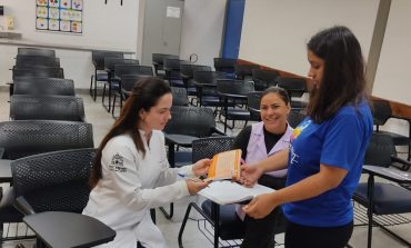 Equipe da ESF Pq. Pinheiros faz aplicação da vacina contra meningite nas empresas próximas à unidade