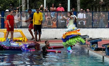 Banho à Fantasia animou o domingo de Carnaval