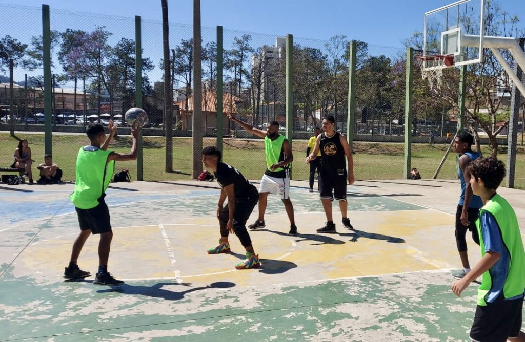 Parque Ativo: Mini torneio de basquete acontece no Parque Central 