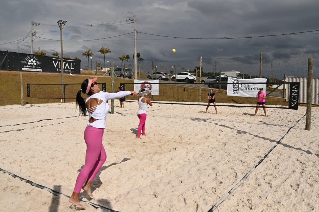 Arena de Beach Tennis com nove quadras é a mais nova atração do