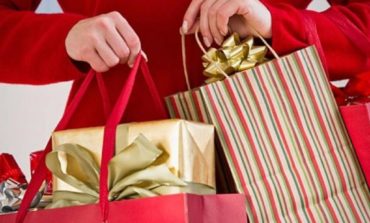 Conheça as regras sobre trocas de presentes de Natal