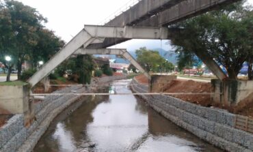 Prefeitura avança nas Obras de recuperação das Margens do Ribeirão da Serra 