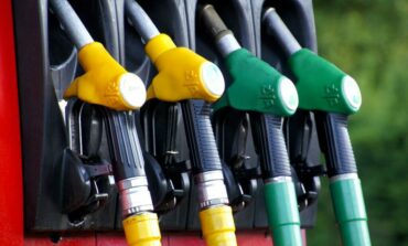Preços da gasolina aditivada e do diesel caem em Poços