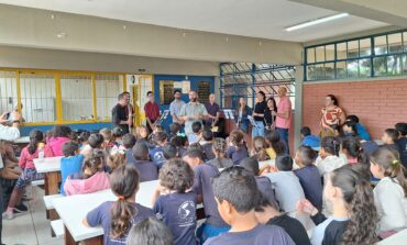 E.M. Antônio Sérgio Teixeira recebe última edição do ano do projeto Educa Música